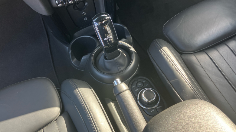 MINI Convertible 2.0 Cooper S Seaside Edition 2dr Auto Petrol Convertible